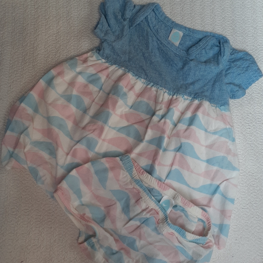 6mo Stem Organics bubble dress set